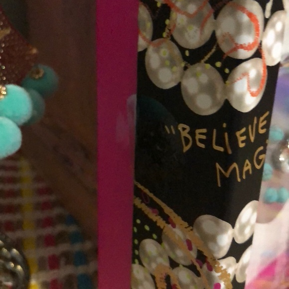 NWT Betsey-Johnson compact mirror - Picture 3 of 4